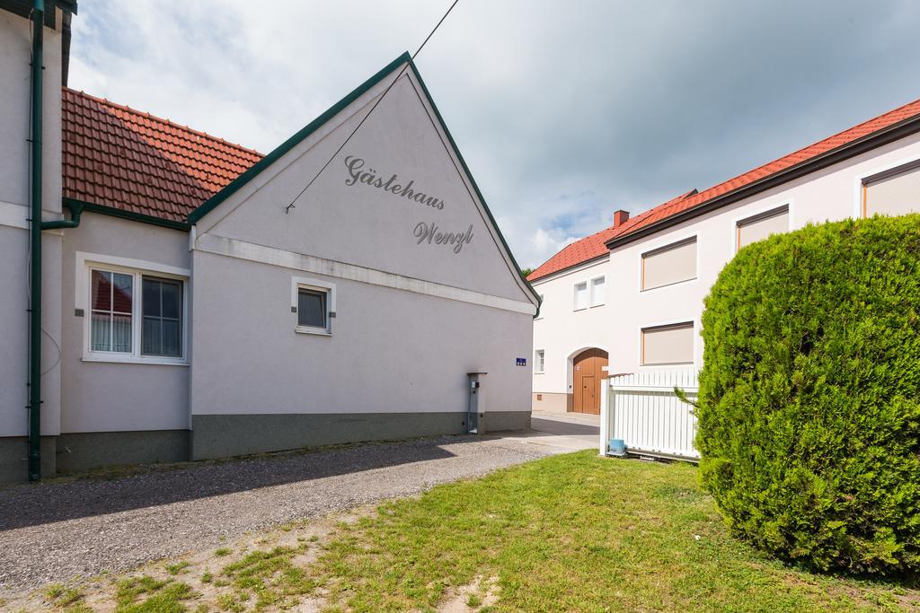 Gaestehaus - Doris - Wenzl Fertőmeggyes Kültér fotó