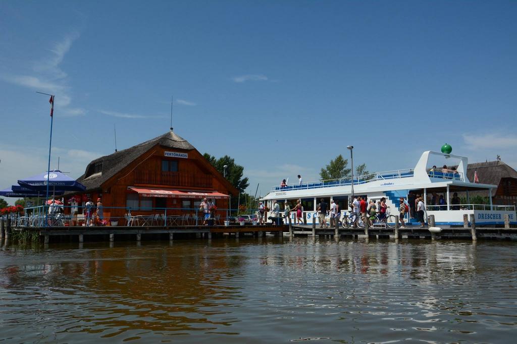 Gaestehaus - Doris - Wenzl Fertőmeggyes Kültér fotó
